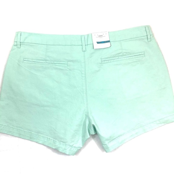 NWT Old Navy Seafoam Chino Shorts - Picture 2 of 4